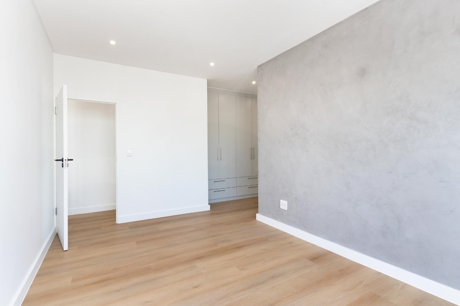 To Let 4 Bedroom Property for Rent in Cape Farms Western Cape
